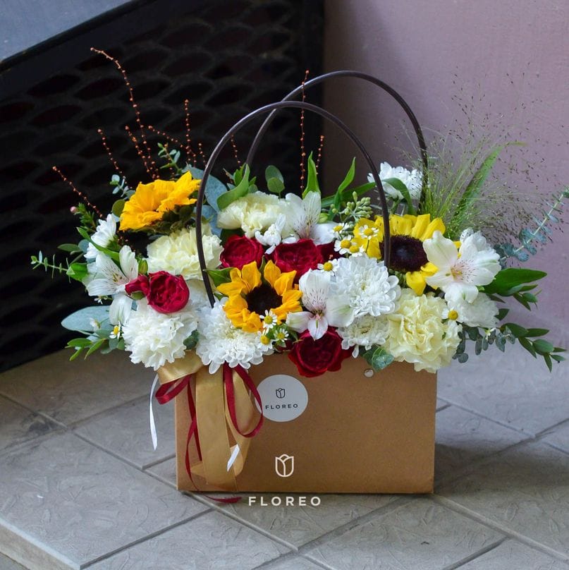 Композиция с цветами 731