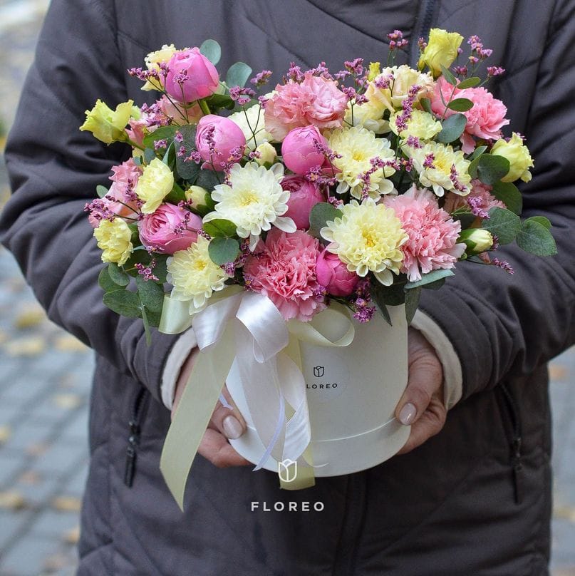 Коробка с цветами 763