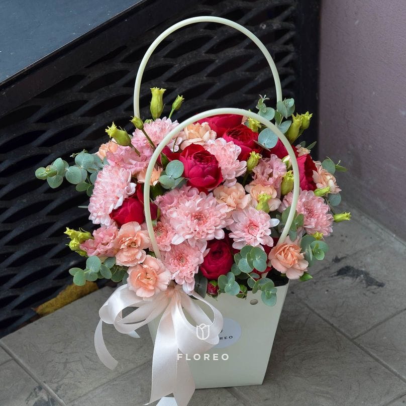 Композиция с цветами 878