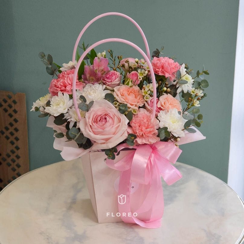 Композиция с цветами 976