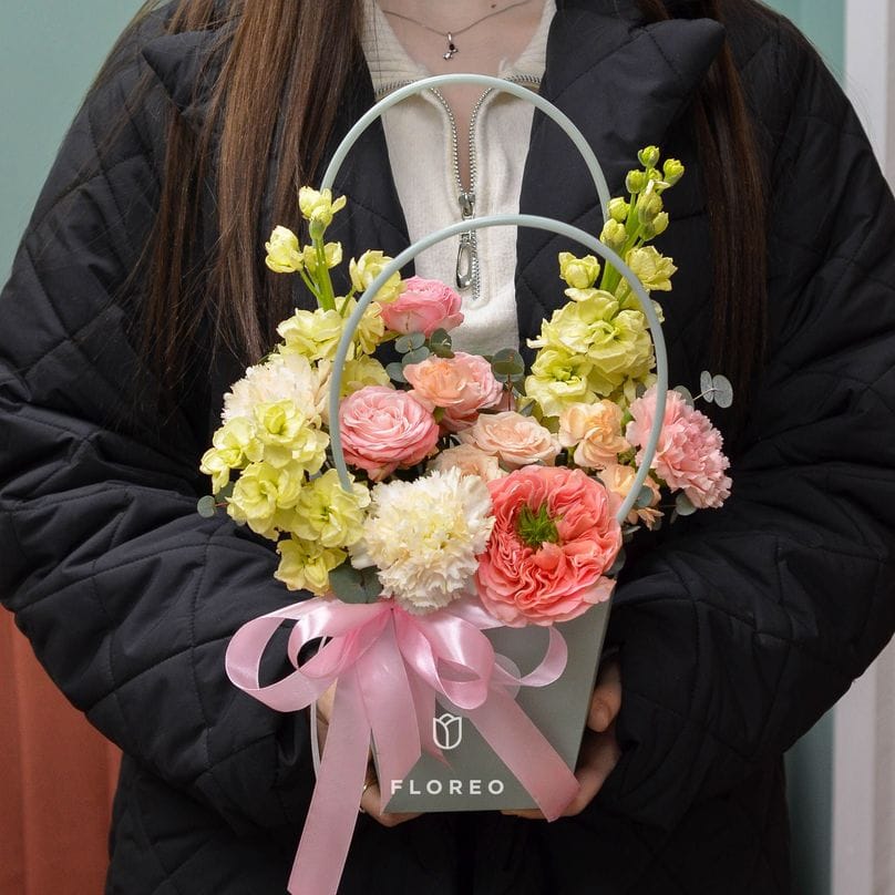 Композиция с цветами 1098