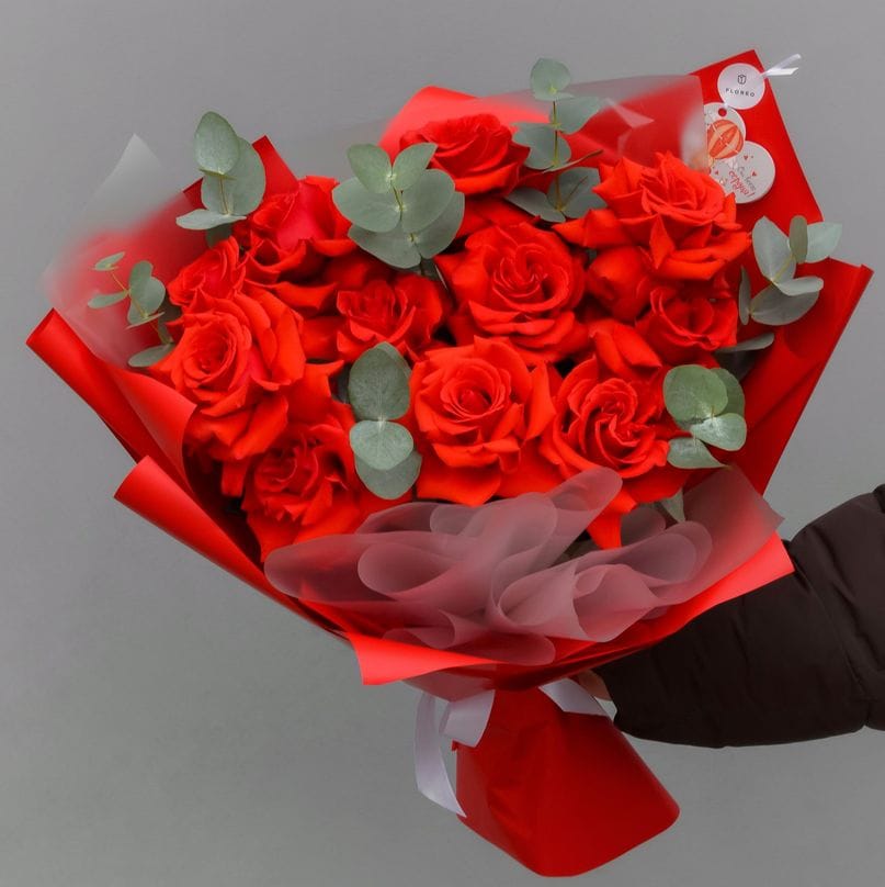11 алых французских роз #808