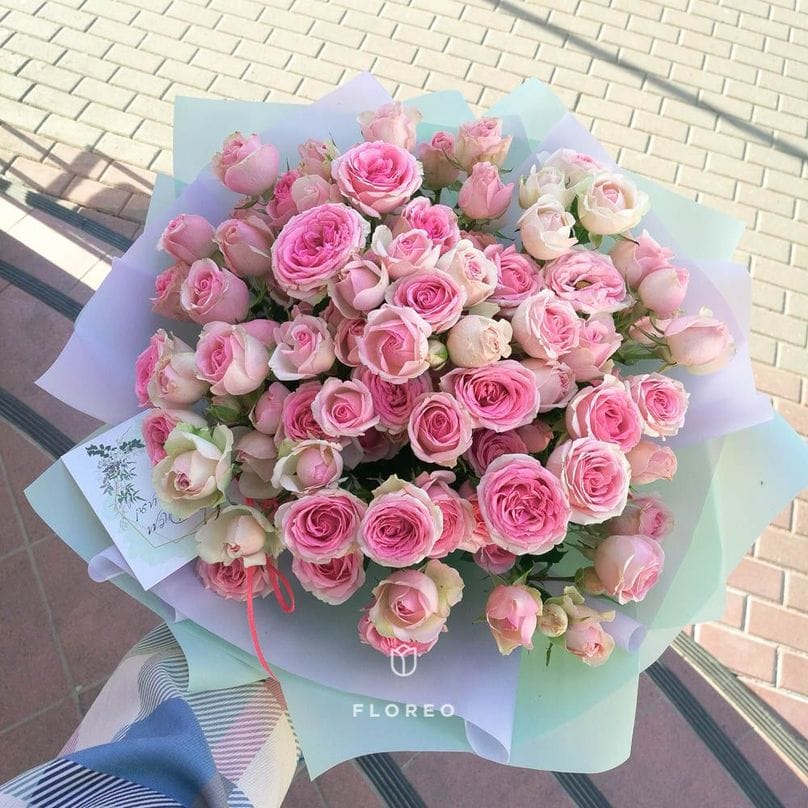 15 кустовых роз #994