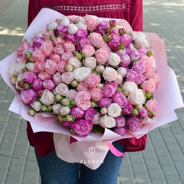 31 кустовая пионовидная роза 