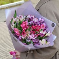 Микс альстромерий в сиреневой гамме