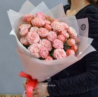 9 кустовых пионовидных роз