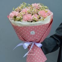 Гвоздики с ромашками