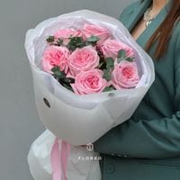 7 пионовидных роз Пинк Охара с эвкалиптом #564