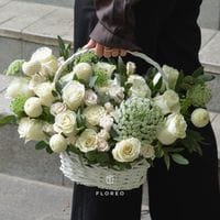 Корзина с цветами 742