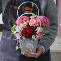 Композиция с цветами 704