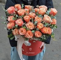 Коробка с пионовидными розами Кахала #867