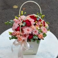 Композиция с цветами 878