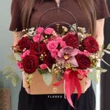 Композиция с цветами 975