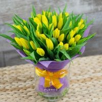 51 желтых тюльпана #1026