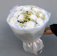 Букет из хризантемы с ромашкой