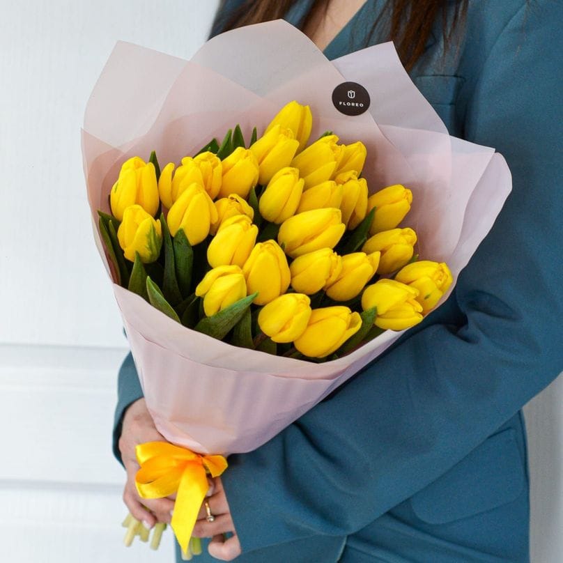 25 желтых тюльпанов #1011