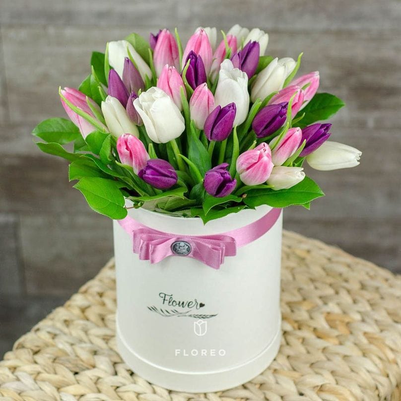 Тюльпаны в коробке #1044