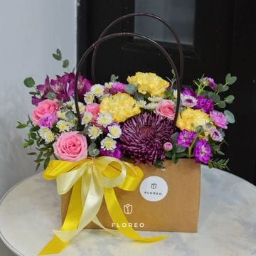 Композиция с цветами #852